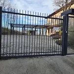 Architetti Piemonte, Entire Private With Infinity Pool And Poolhouse, 5 Bedroom, Six Bathroom Perfect For Families And Friends