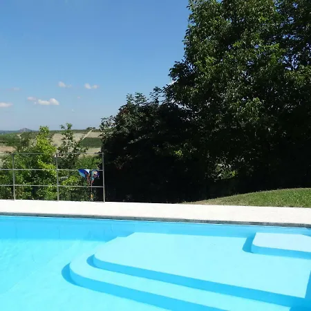 Architetti Piemonte, Entire Private With Infinity Pool And Poolhouse, 5 Bedroom, Six Bathroom Perfect For Families And Friends * 칼라만드라나