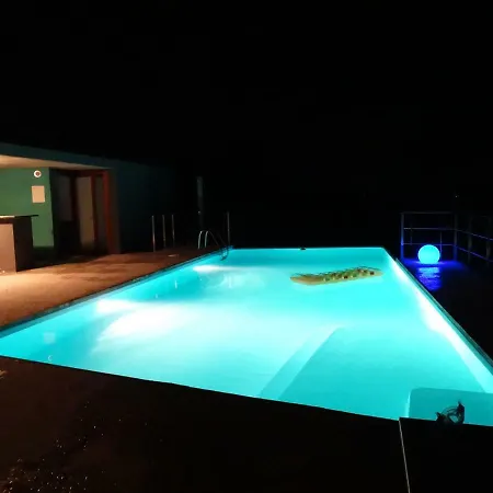 Villa Architetti Piemonte: Private Luxury With Infinity Pool Calamandrana