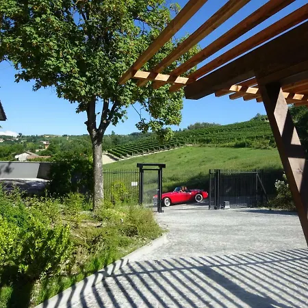 빌라 Architetti Piemonte, Entire Private With Infinity Pool And Poolhouse, 5 Bedroom, Six Bathroom Perfect For Families And Friends 칼라만드라나