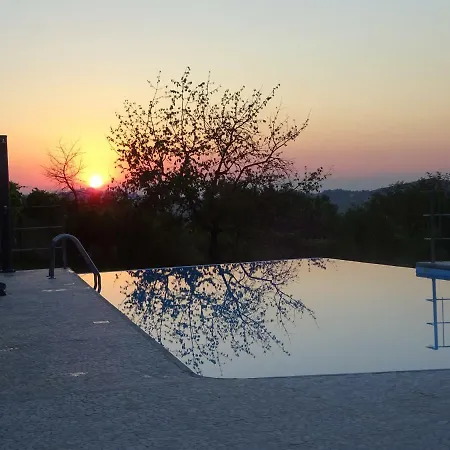 Architetti Piemonte: Private Luxury With Infinity Pool * Calamandrana