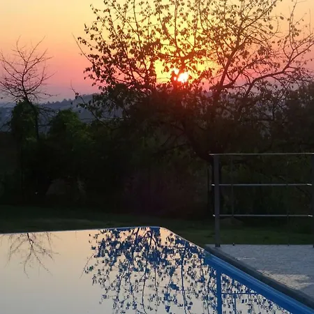 Architetti Piemonte, Entire Private With Infinity Pool And Poolhouse, 5 Bedroom, Six Bathroom Perfect For Families And Friends Villa *